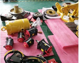 發(fā)那科機(jī)器人R-2000iC本體拆機(jī)件銷售：電機(jī)、減速器、平衡缸……