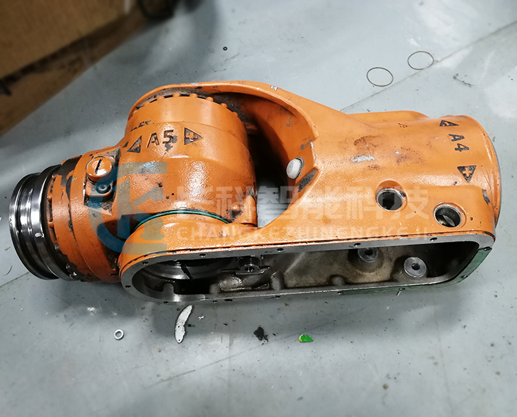 庫(kù)卡機(jī)械臂四五六軸手腕拆解維修 庫(kù)卡機(jī)械臂四五六軸手腕拆解維修