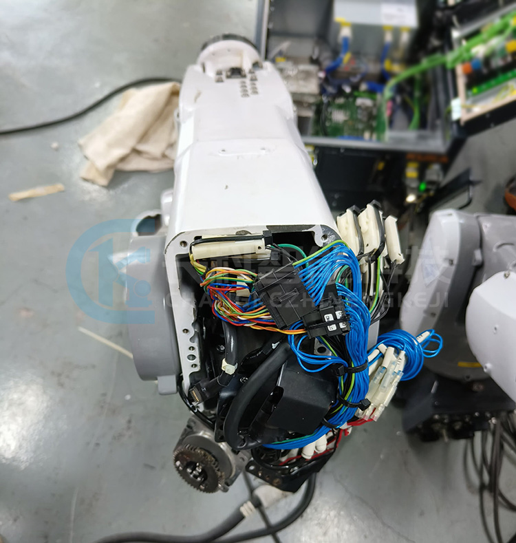 維修那智機器人MZ04、MZ07