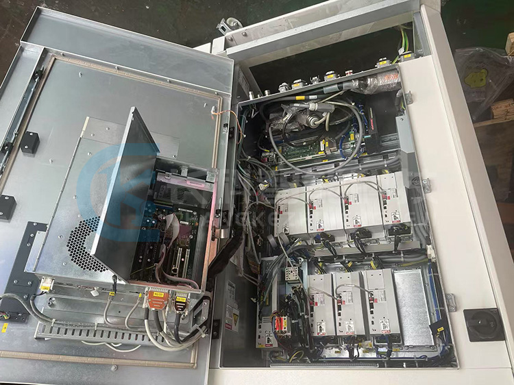 KUKA庫卡KR C2機(jī)器人KR240 Med AX KUKA庫卡KR C2機(jī)器人KR240 Med AX